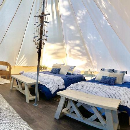 The Happy Bell Tent Nanaimo Exterior photo